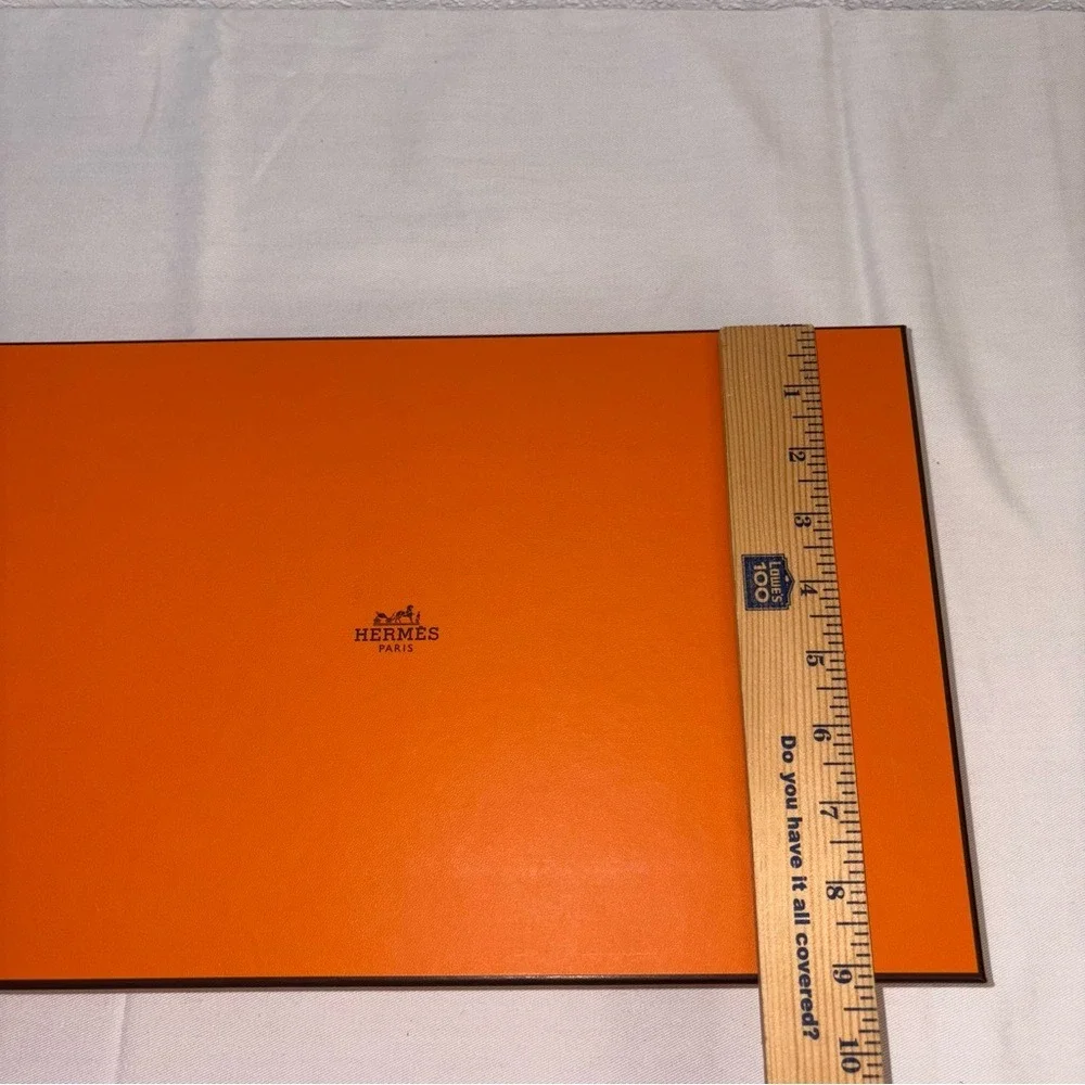 Hermes authentic signature